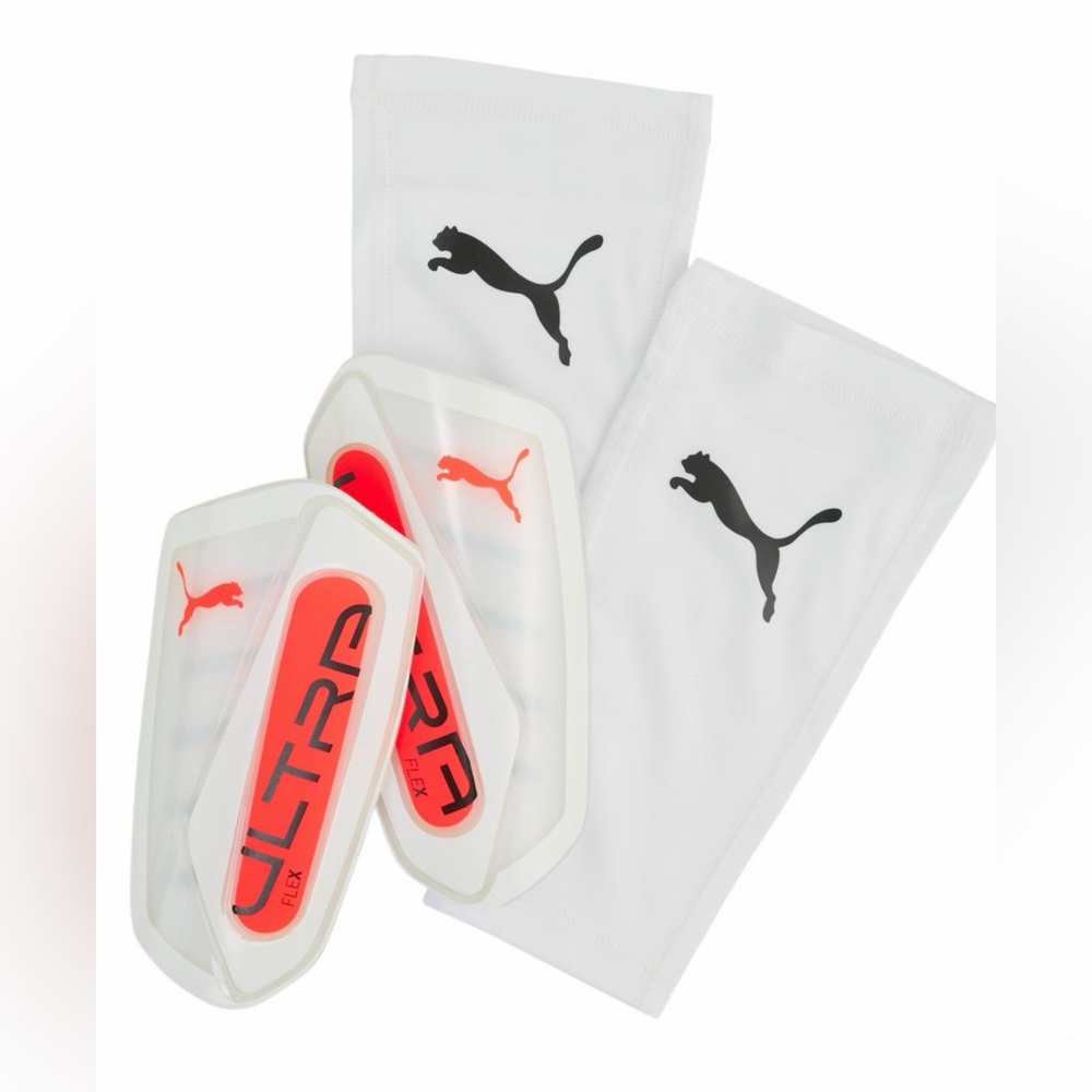NIB - PUMA Ultra Flex Soccer Shin Guards